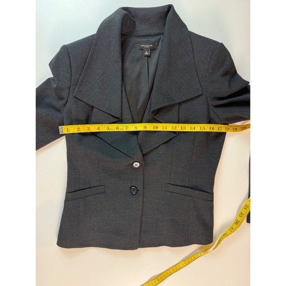 Ann Taylor Charcoal Grey Skirt Suit Set Wide Lapel Blazer Pencil Skirt Size 8 - Picture 3 of 12